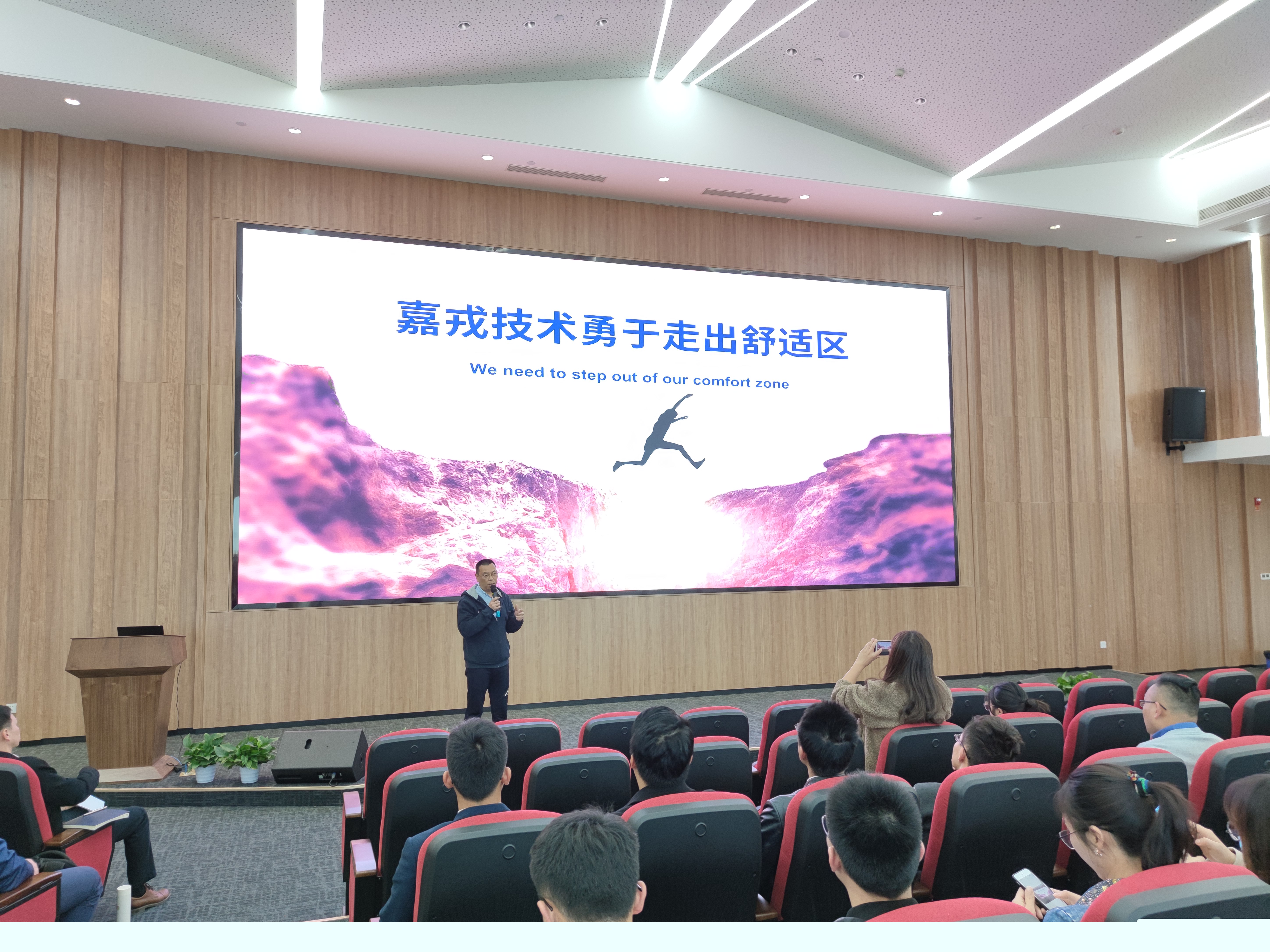 1613785652716382.jpg 1613785652716382.jpg