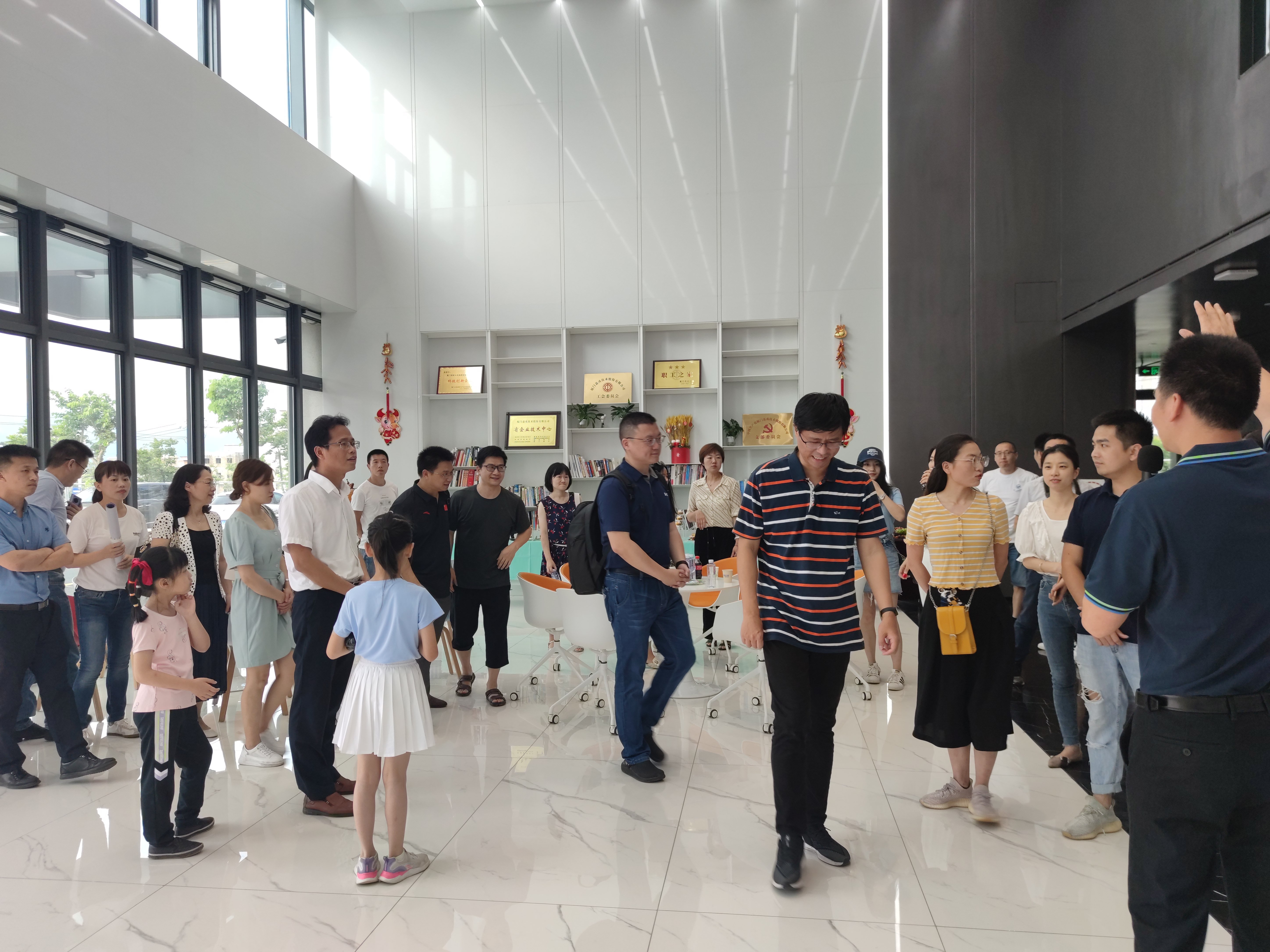 1621819096932899.jpg 1621819096932899.jpg