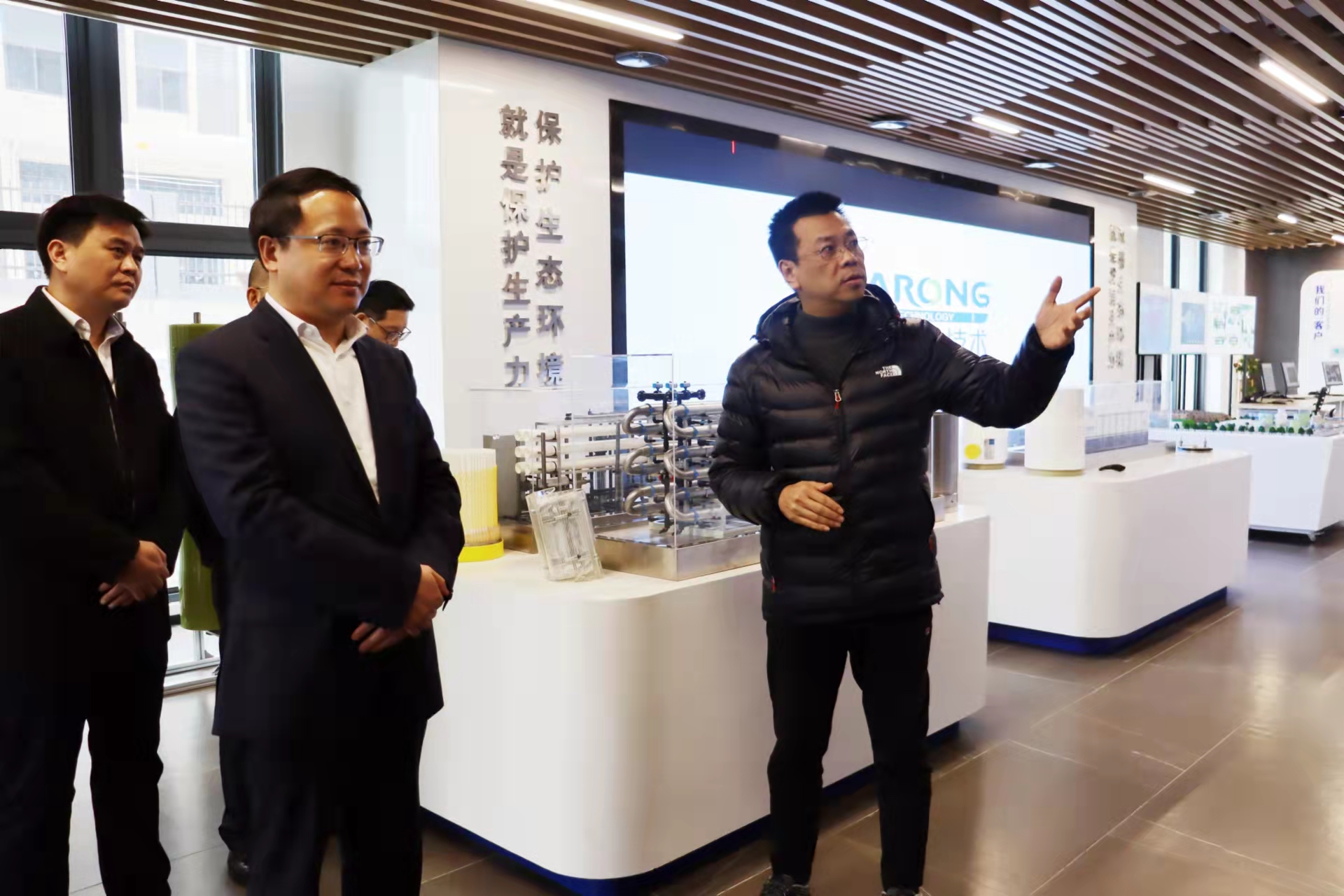 1645758882466125.jpg 1645758882466125.jpg